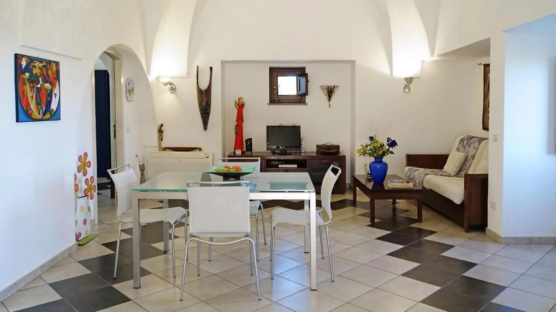 Holiday home Gemuetliche Wohnung In Der Damussi Und Relax Struktur Pantelleria Italy